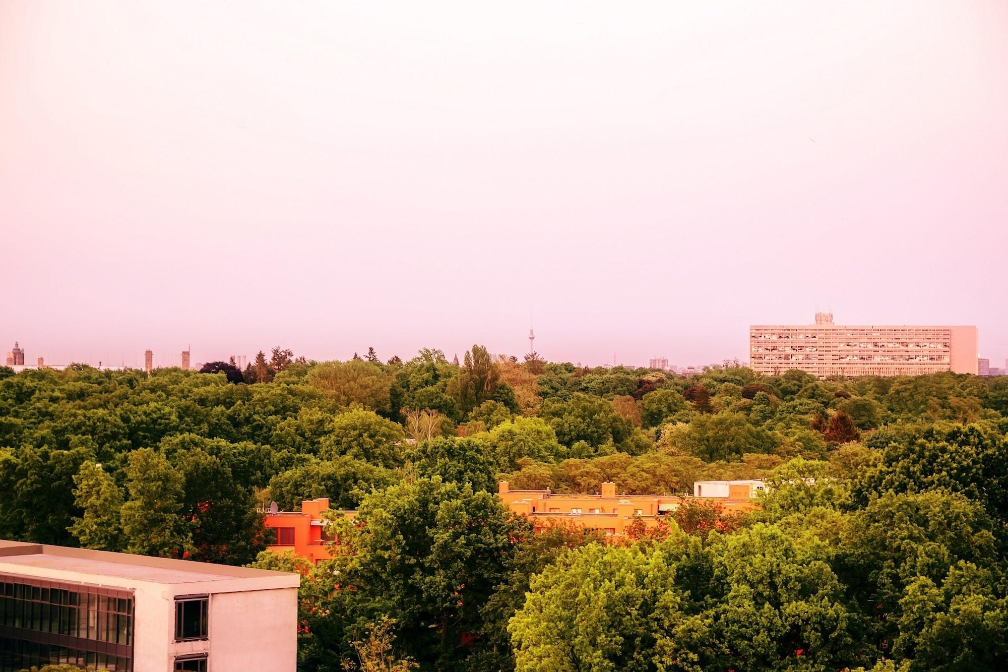 Alecsa Hotel Am Olympiastadion Berlin Bagian luar foto