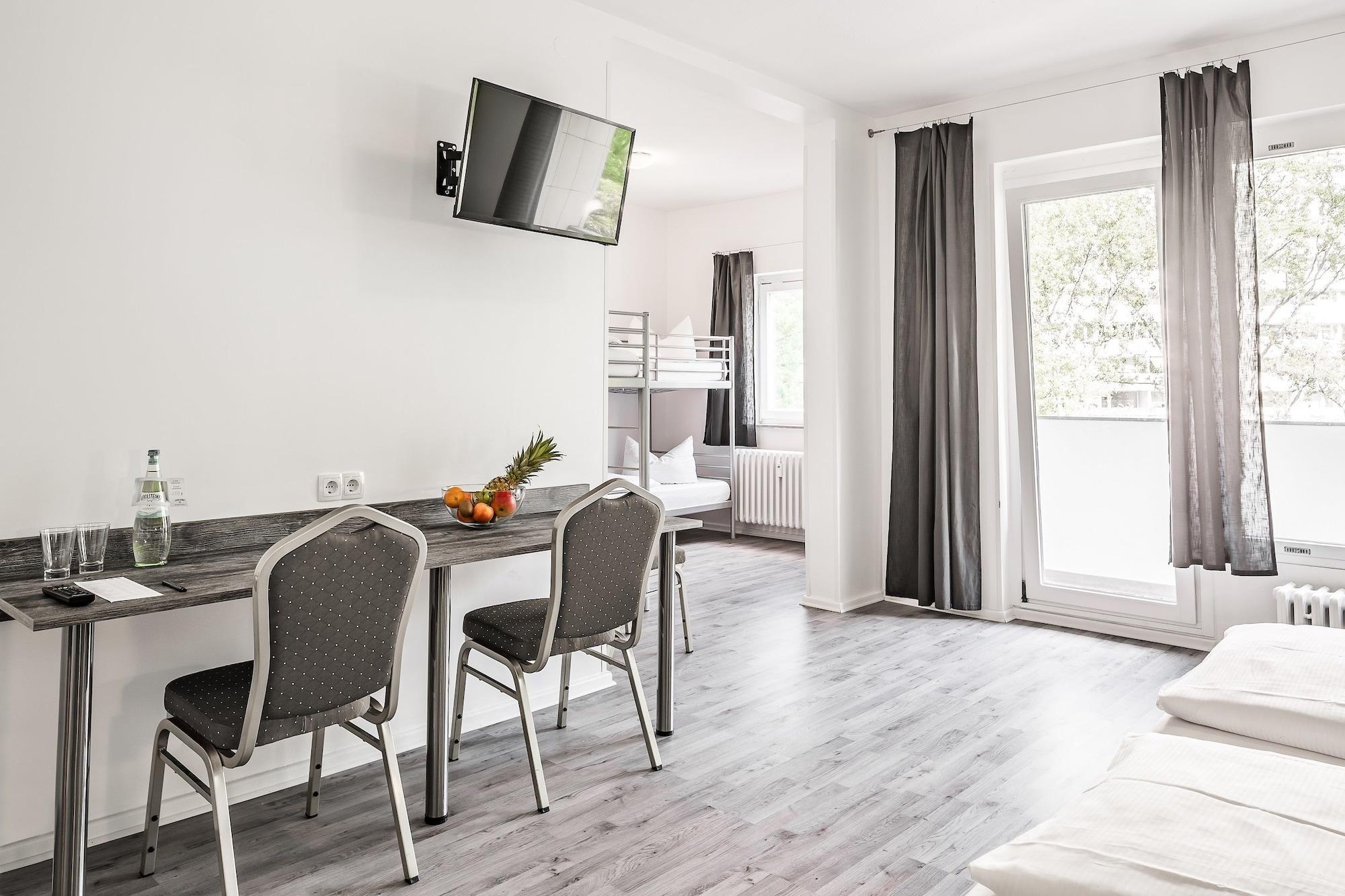 Alecsa Hotel Am Olympiastadion Berlin Bagian luar foto